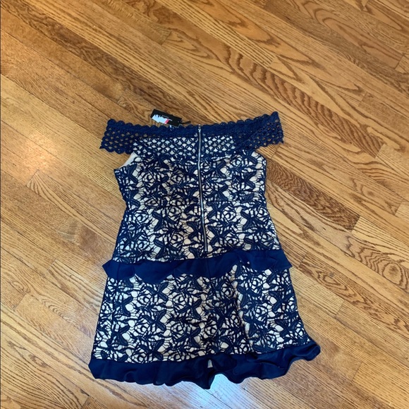 Blue Shoulder Dress NWT - Picture 2 of 3